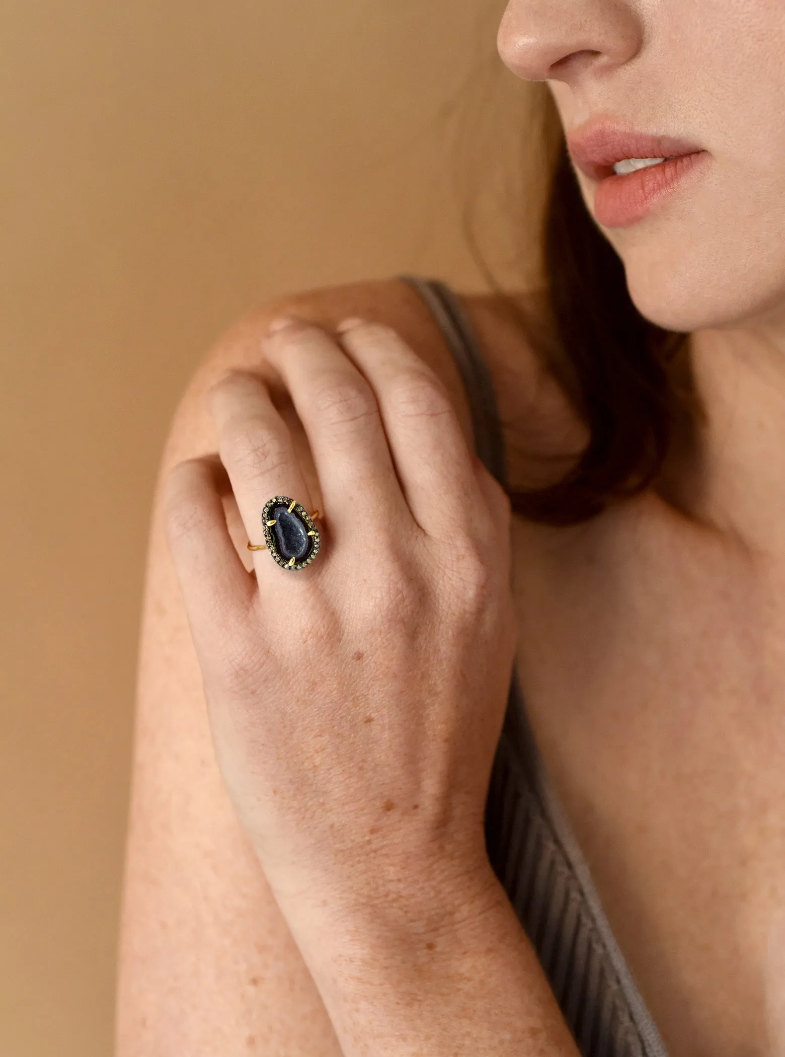 18K Gold Geode with Pave Champagne Color Diamond Ring