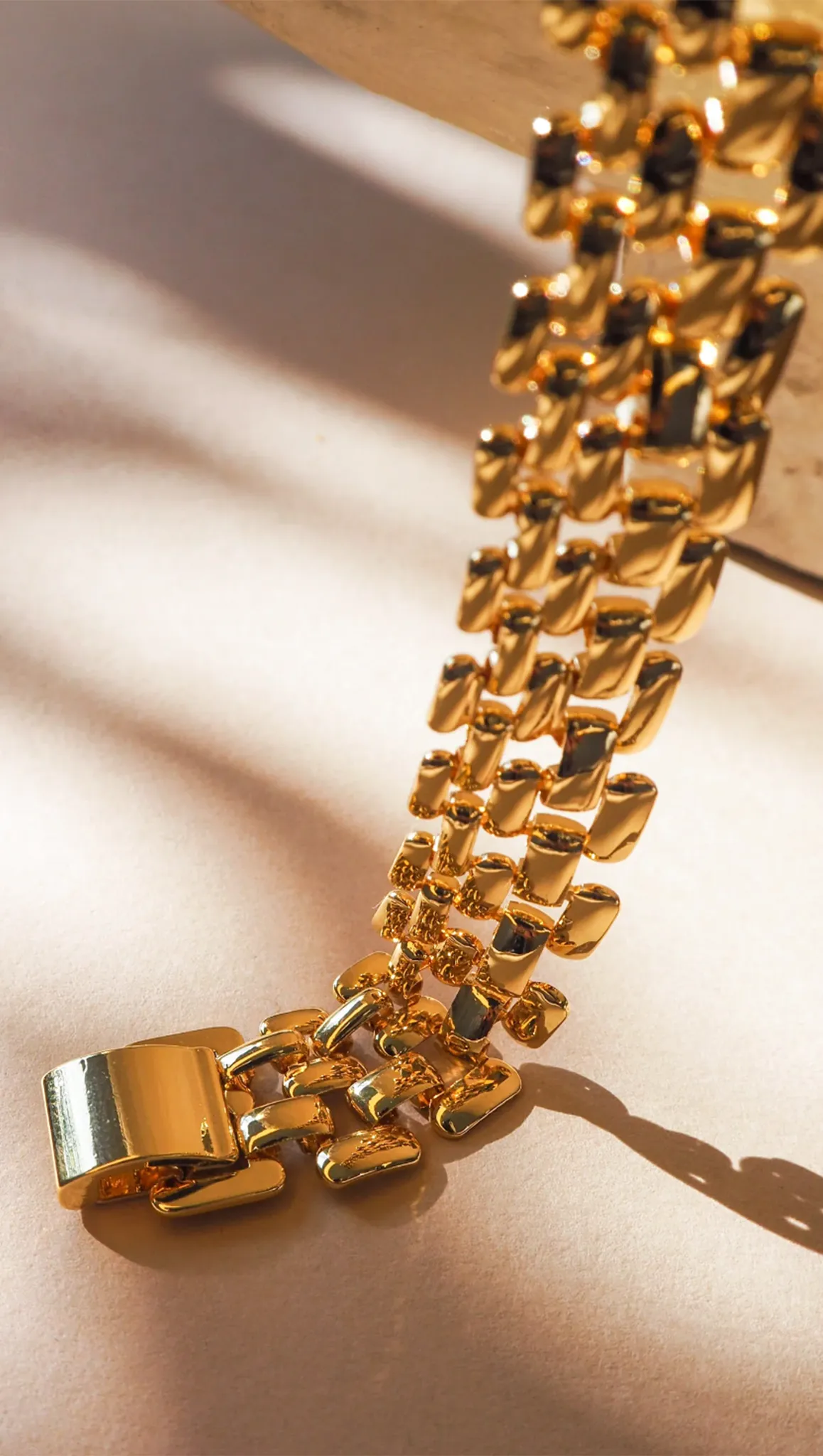 Celine Chain Link Bracelet - Gold