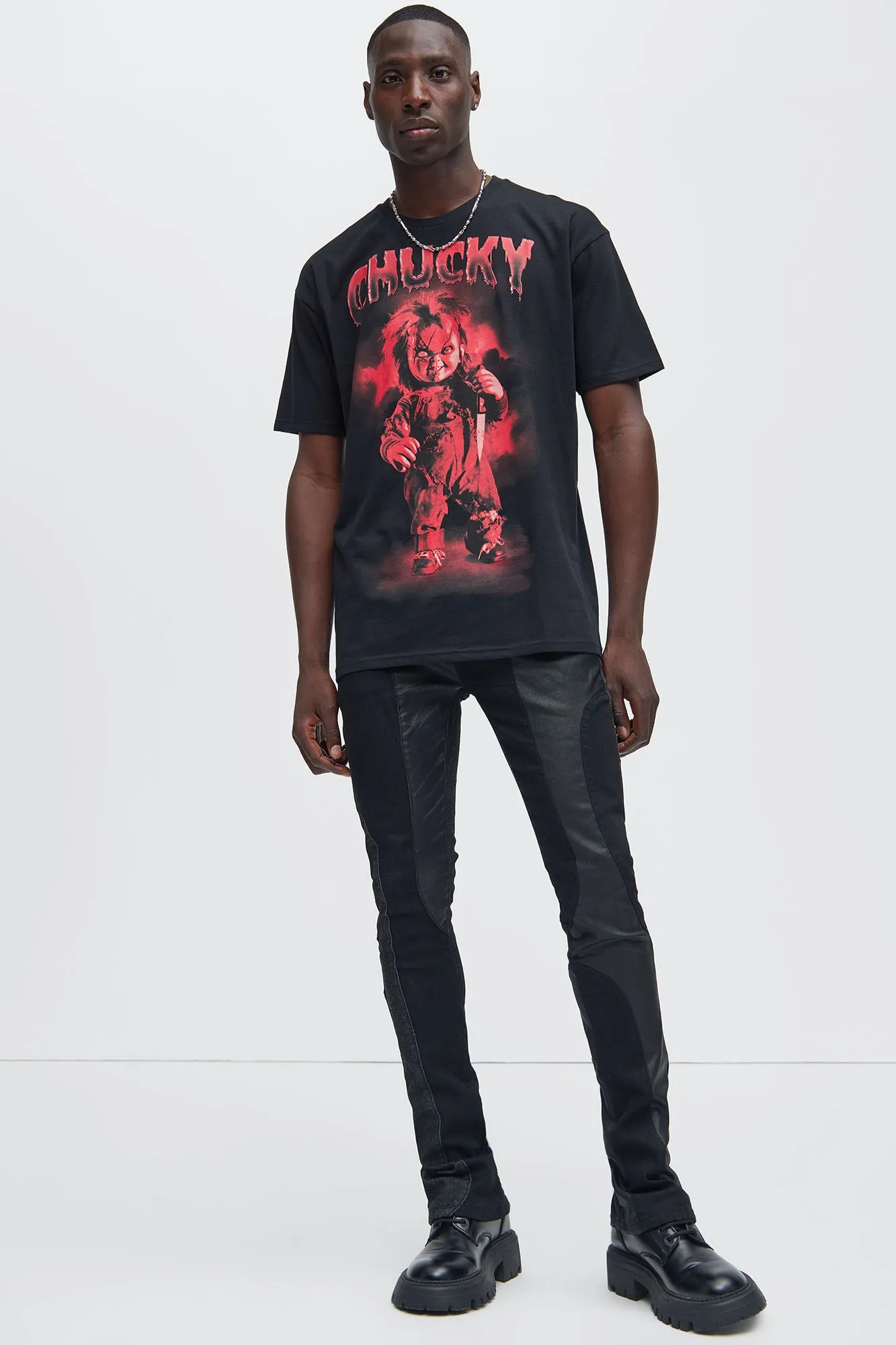 Chuck Get Me My Knife Short Sleeve Tee - Black