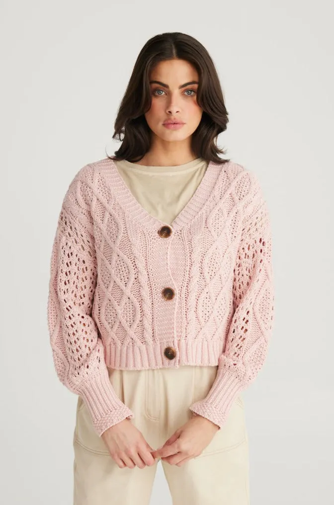 Dixie Cardi, Musk