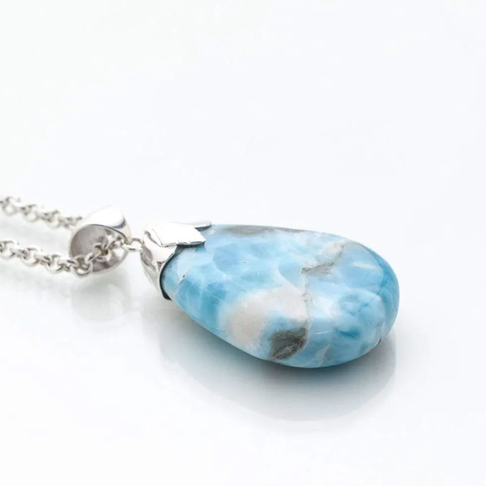 Larimar Pendant Tomasa