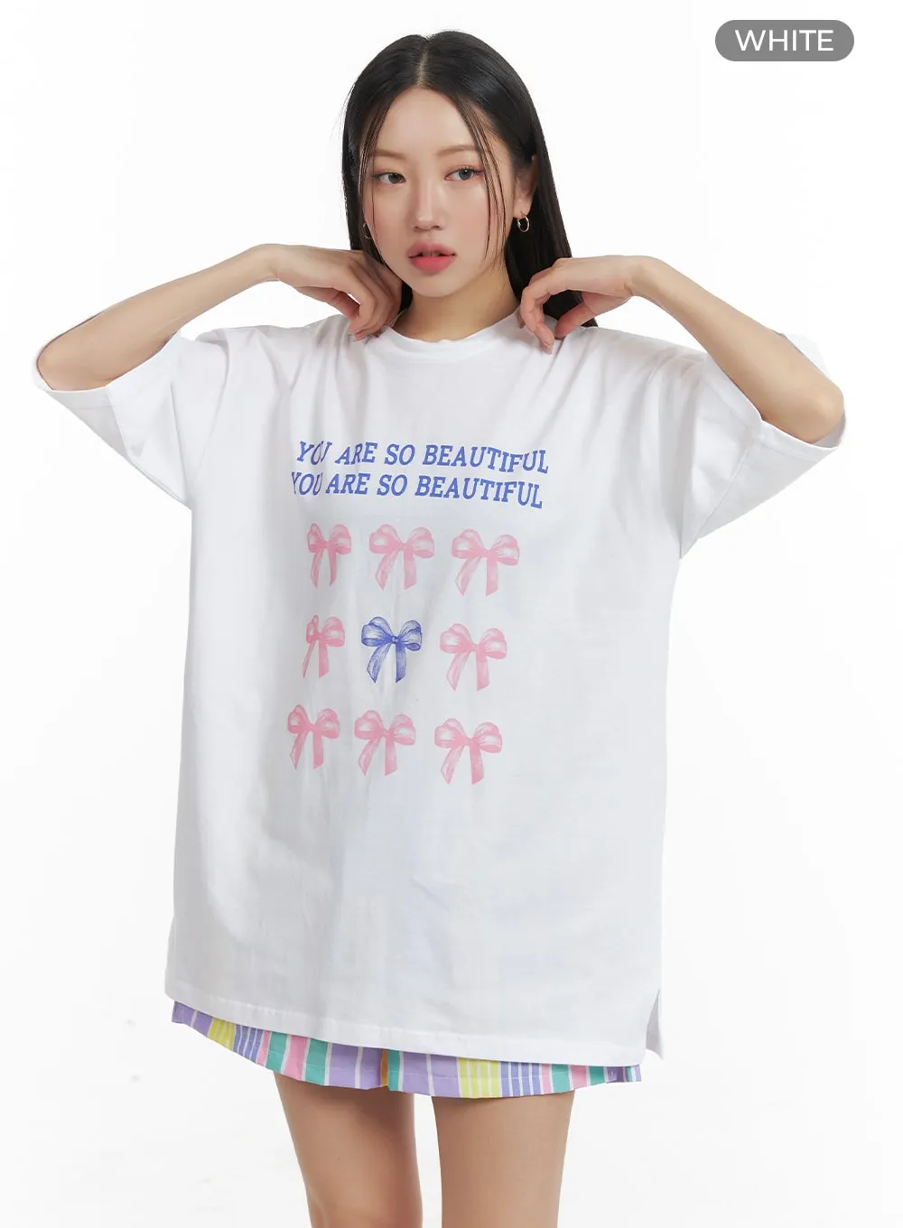 Oversized Ribbon Graphic Tee OM429