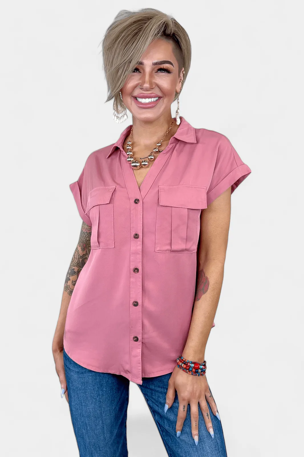 Rose Front Pocket Short Sleeve Top