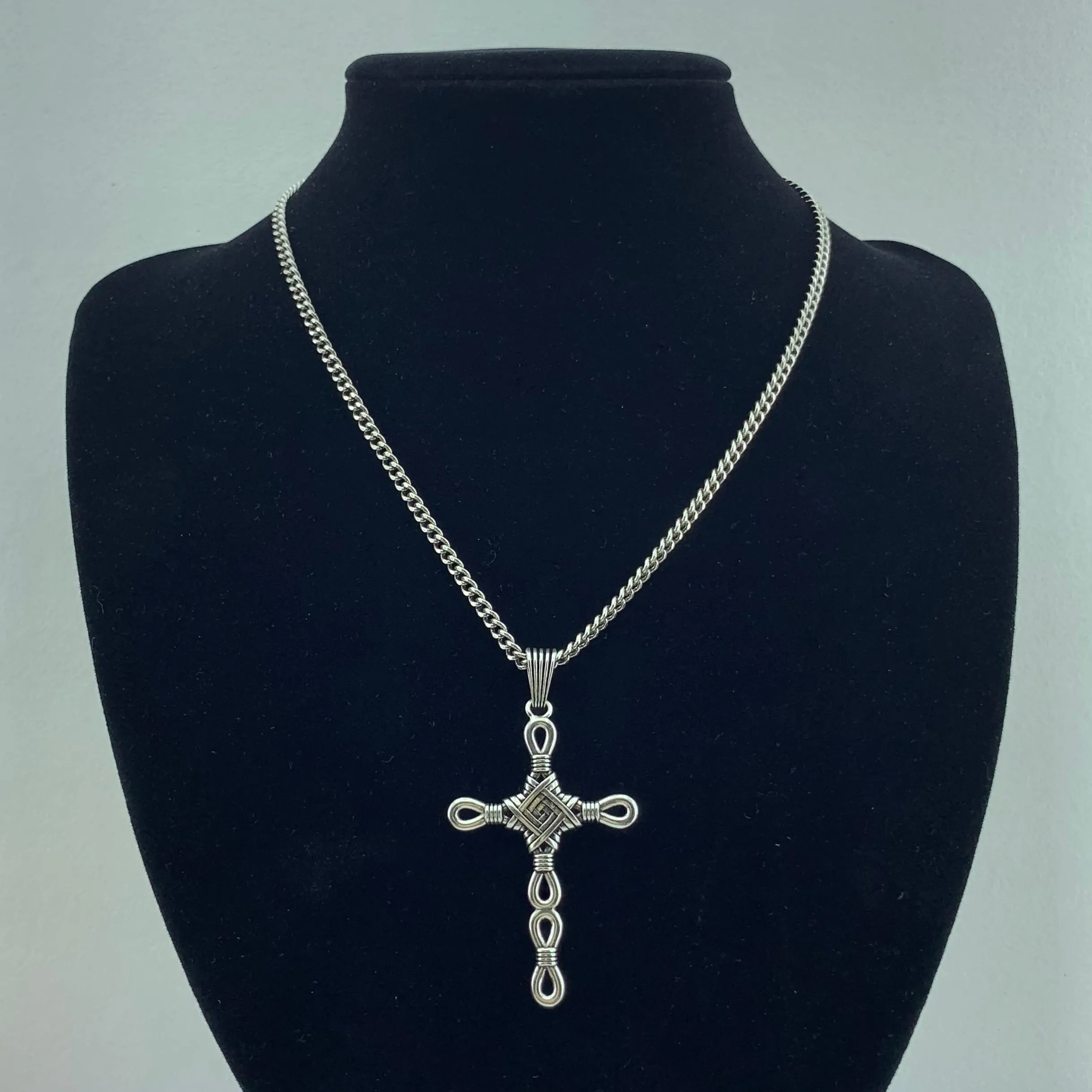 Women's Cross Antique Vintage Pendant Necklace