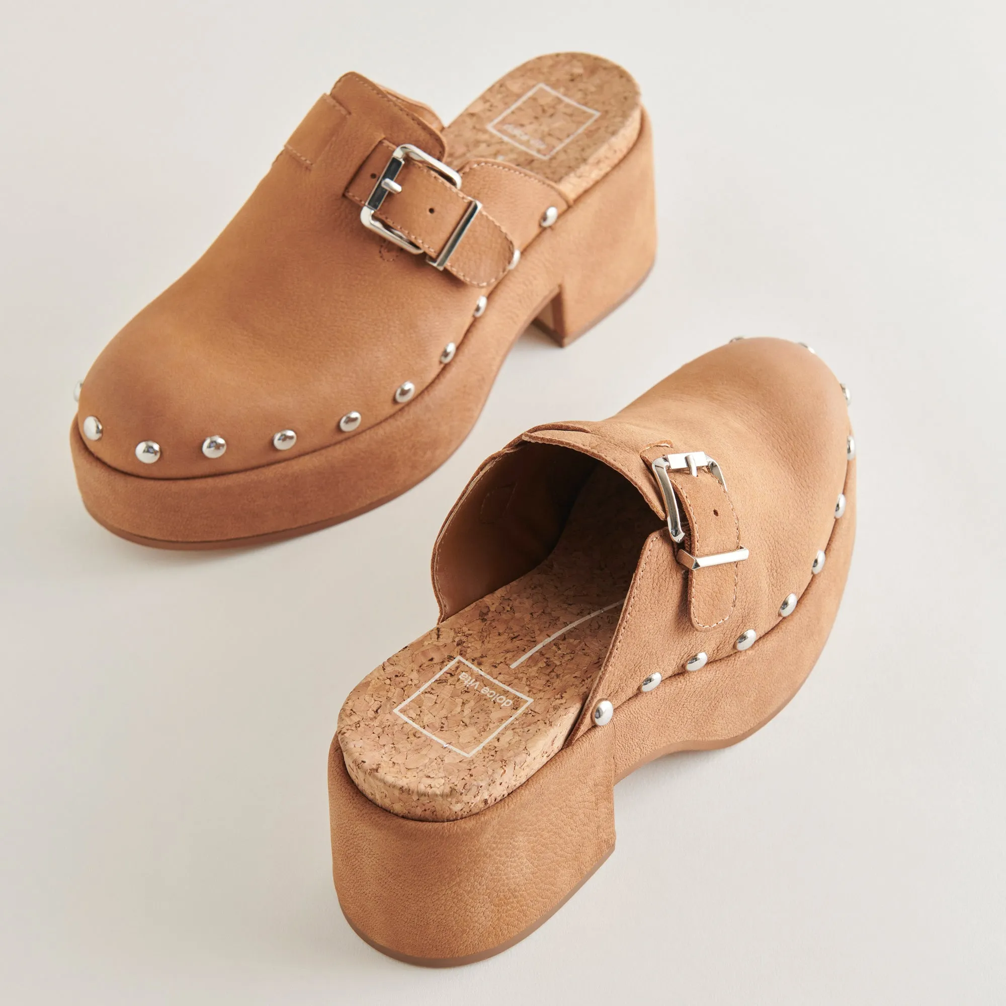 YEVAN CLOGS PRALINE NUBUCK - re:vita